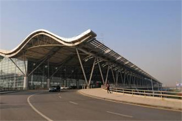 上海駱盈向新鄭機場提供<a href=http://www.huanjingjz.com target=_blank class=infotextkey>橡膠接頭</a>項目.jpg