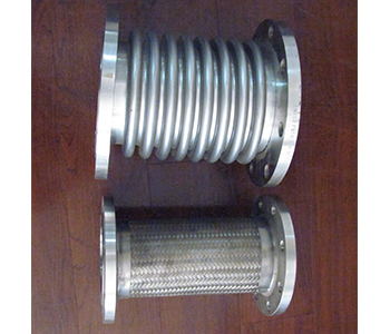 金屬膨脹節在使用中有哪些因素導致斷裂